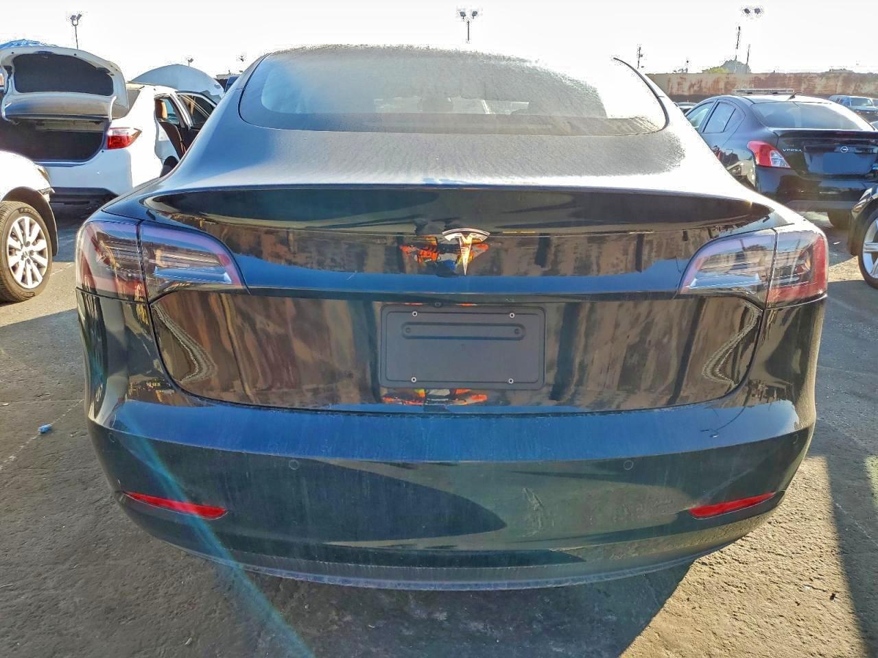 2022 TESLA MODEL 3 photo 6