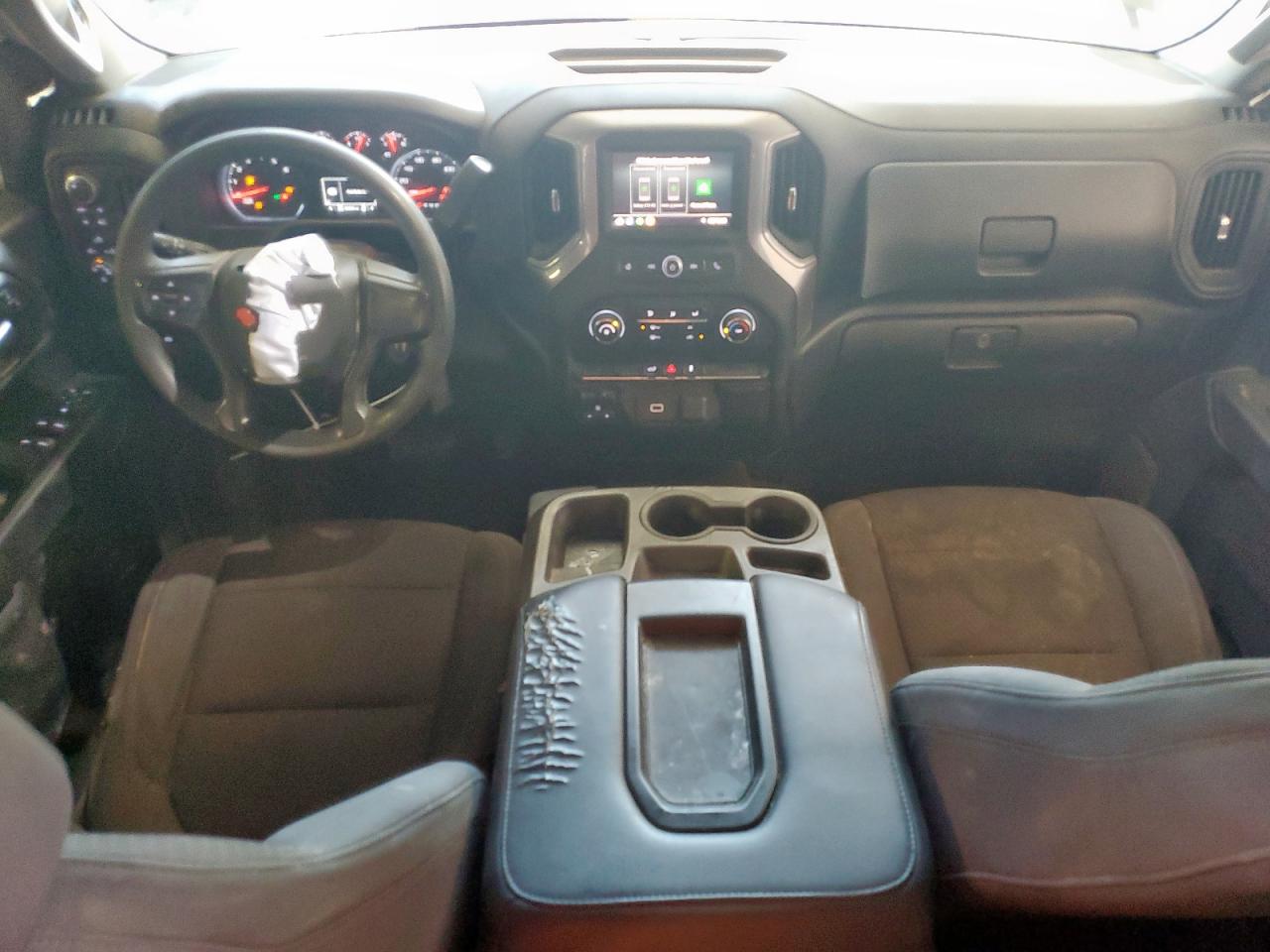 2020 CHEVROLET SILVERADO K1500 CUSTOM photo 8
