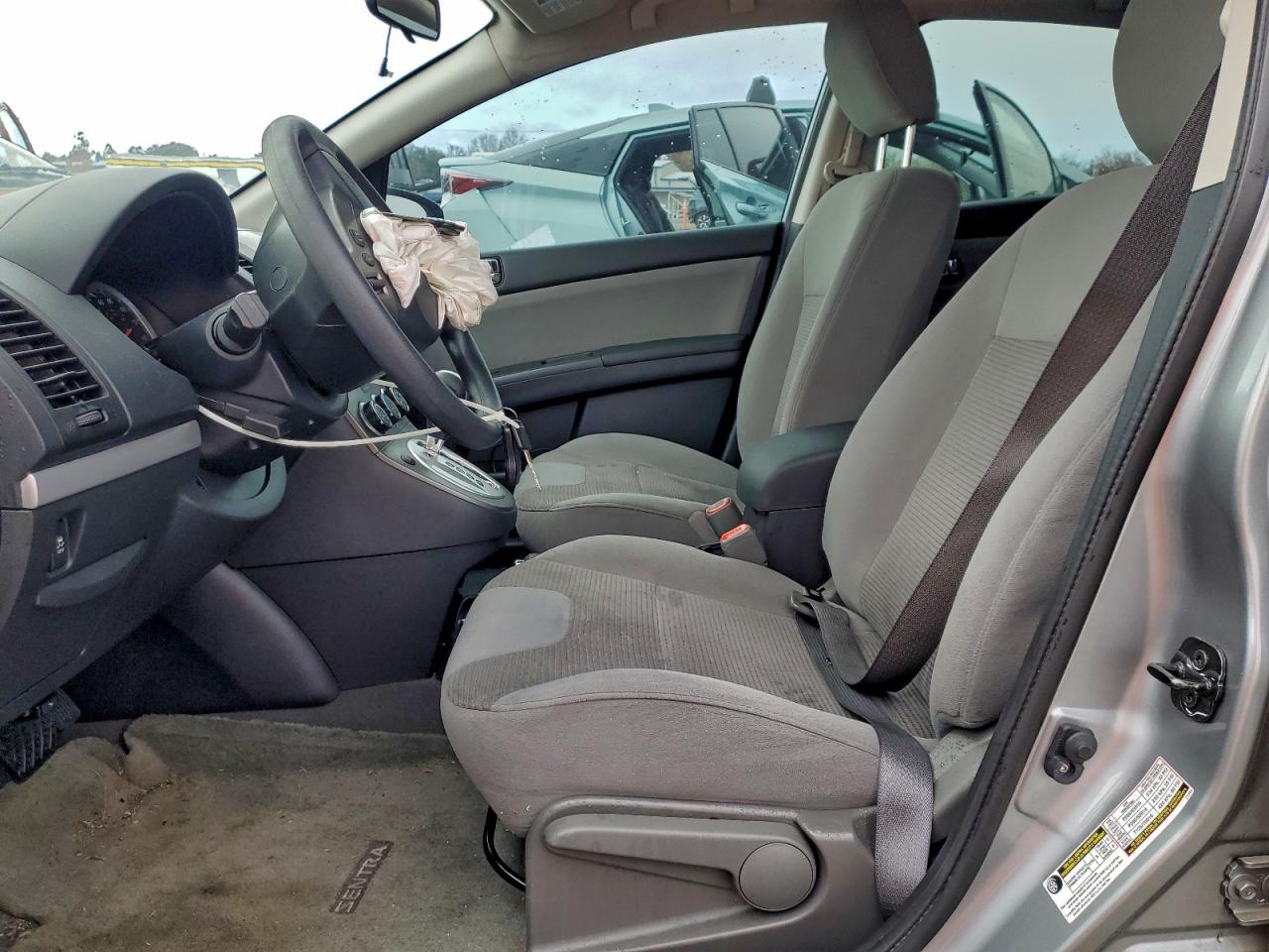 2012 NISSAN SENTRA 2.0 photo 7
