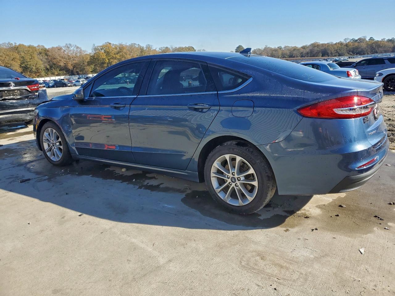 2019 FORD FUSION SE photo 4
