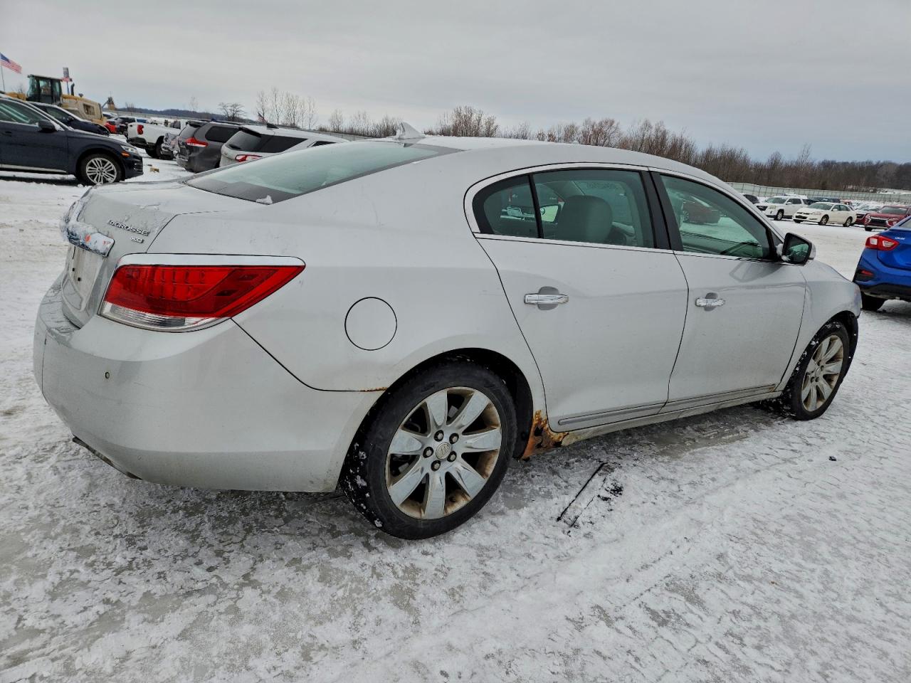 2011 BUICK LACROSSE CXS photo 3