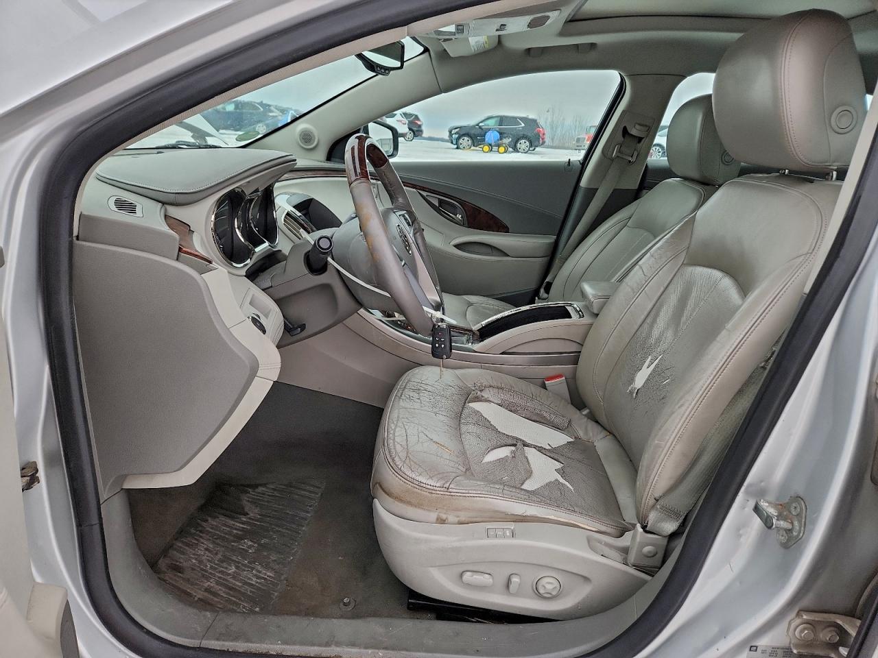 2011 BUICK LACROSSE CXS photo 7