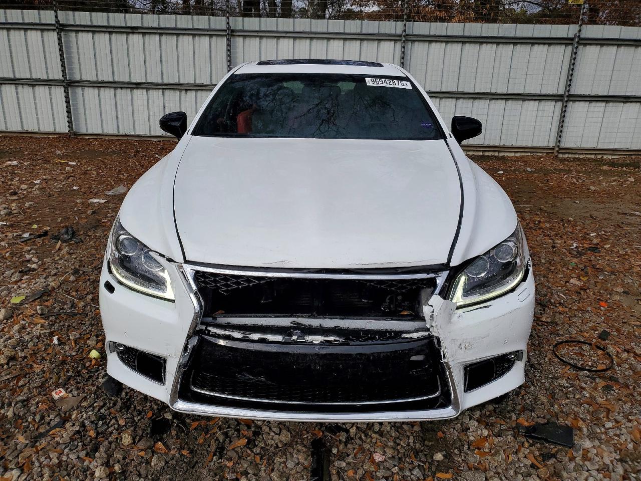 2015 LEXUS LS 460 photo 9