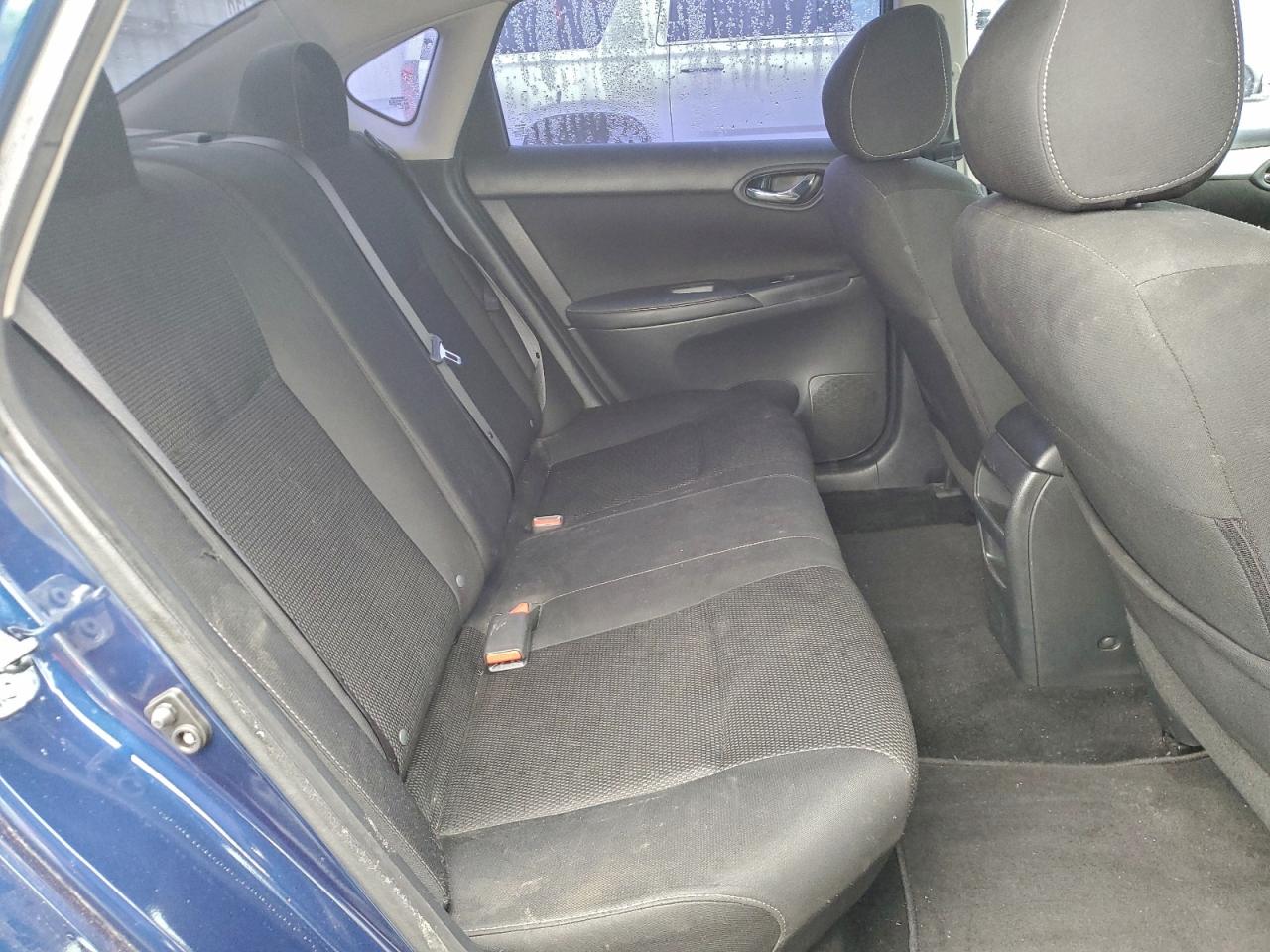 2019 NISSAN SENTRA S photo 10