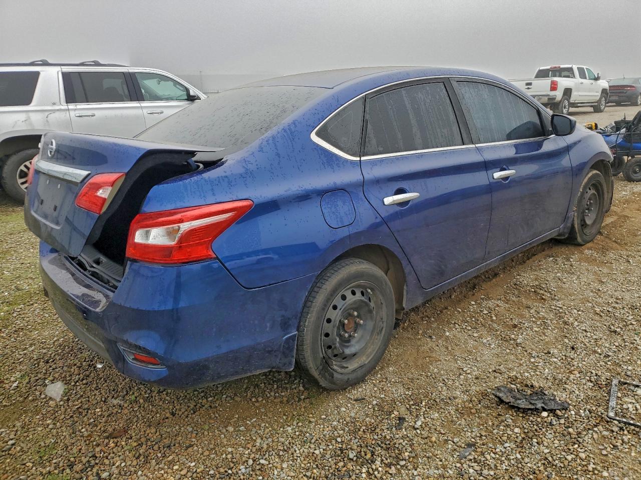 2019 NISSAN SENTRA S photo 3