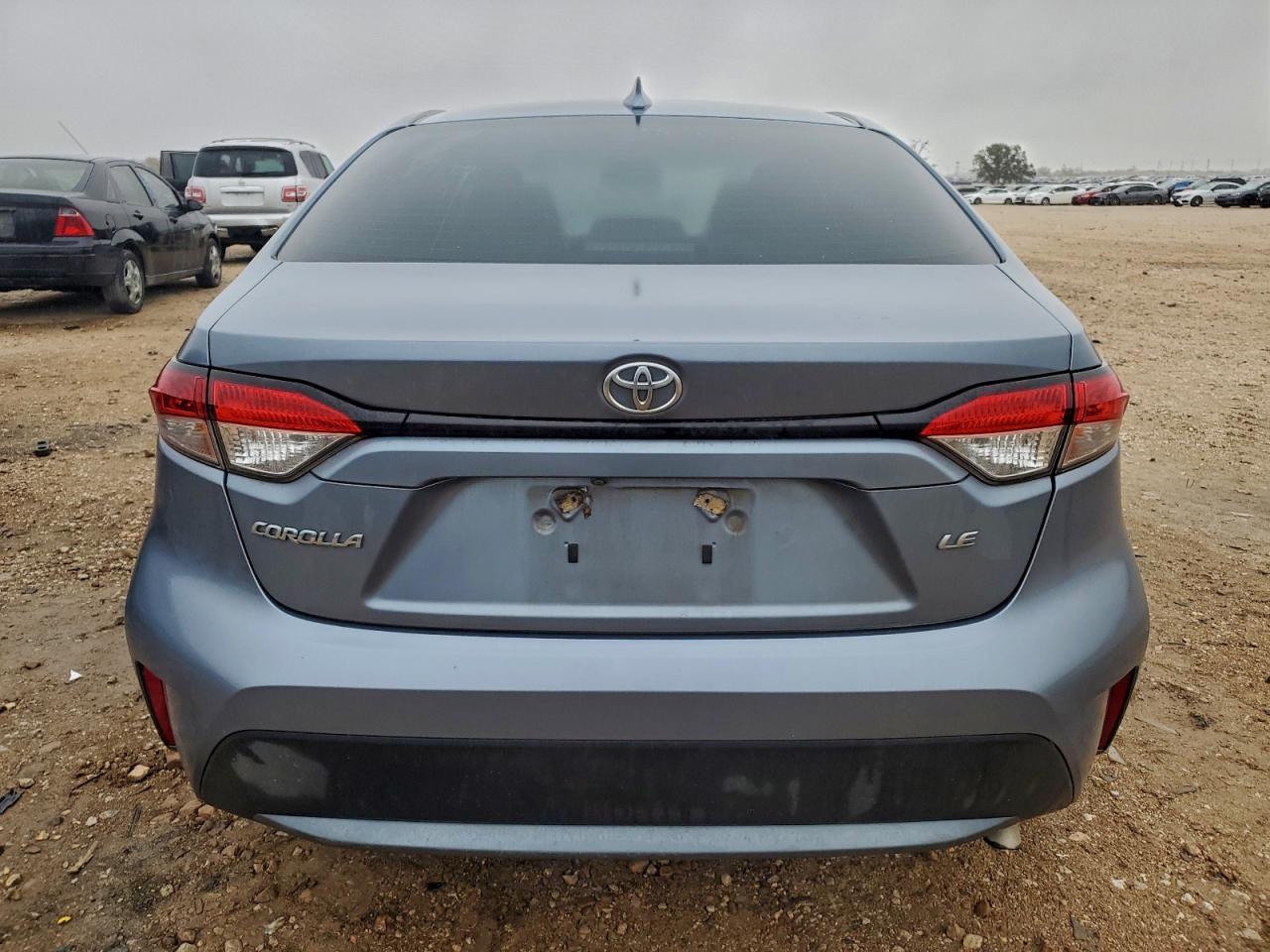 2020 TOYOTA COROLLA LE photo 11