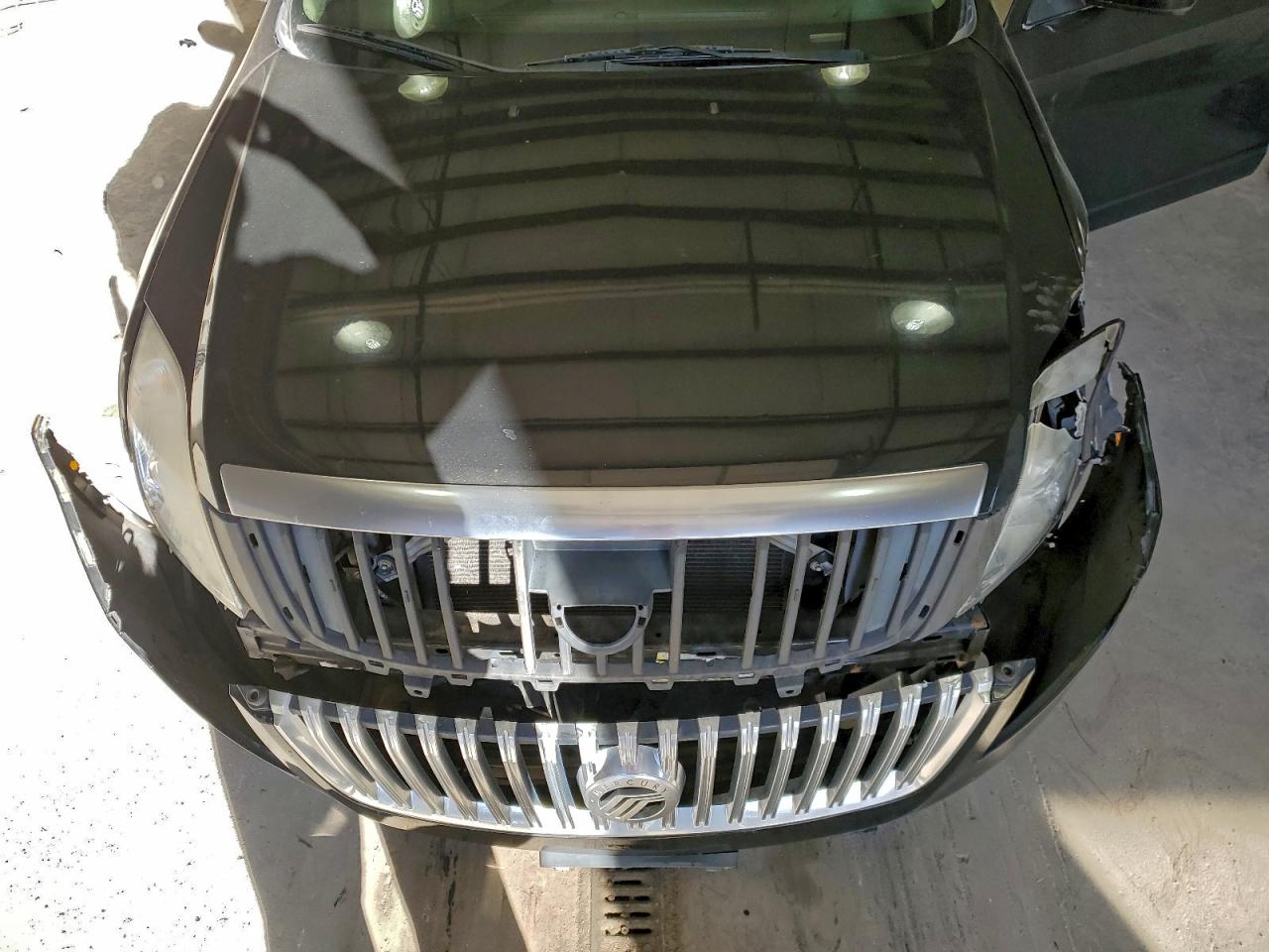 2010 MERCURY MILAN PREMIER photo 21