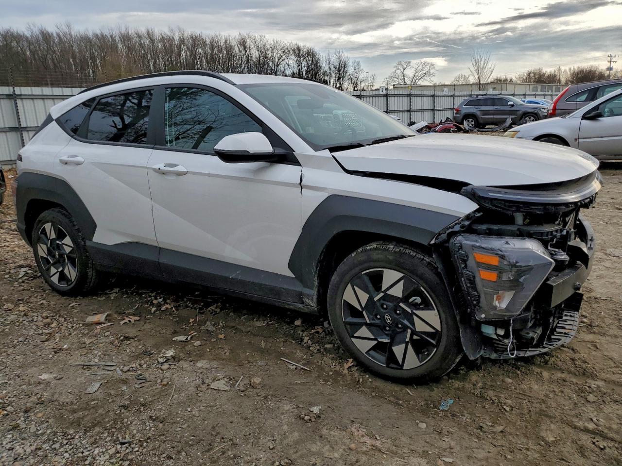2025 HYUNDAI KONA SEL photo 7