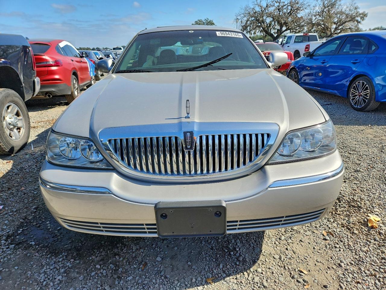 2006 LINCOLN TOWN CAR SIGNATURE LIMITED photo 5