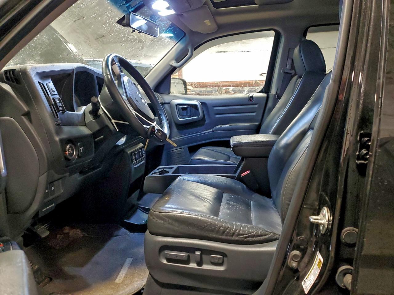 2011 HONDA RIDGELINE RTL photo 7