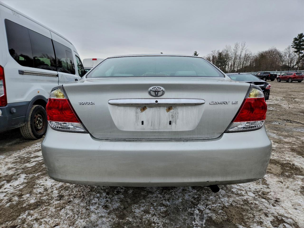 2005 TOYOTA CAMRY LE photo 16