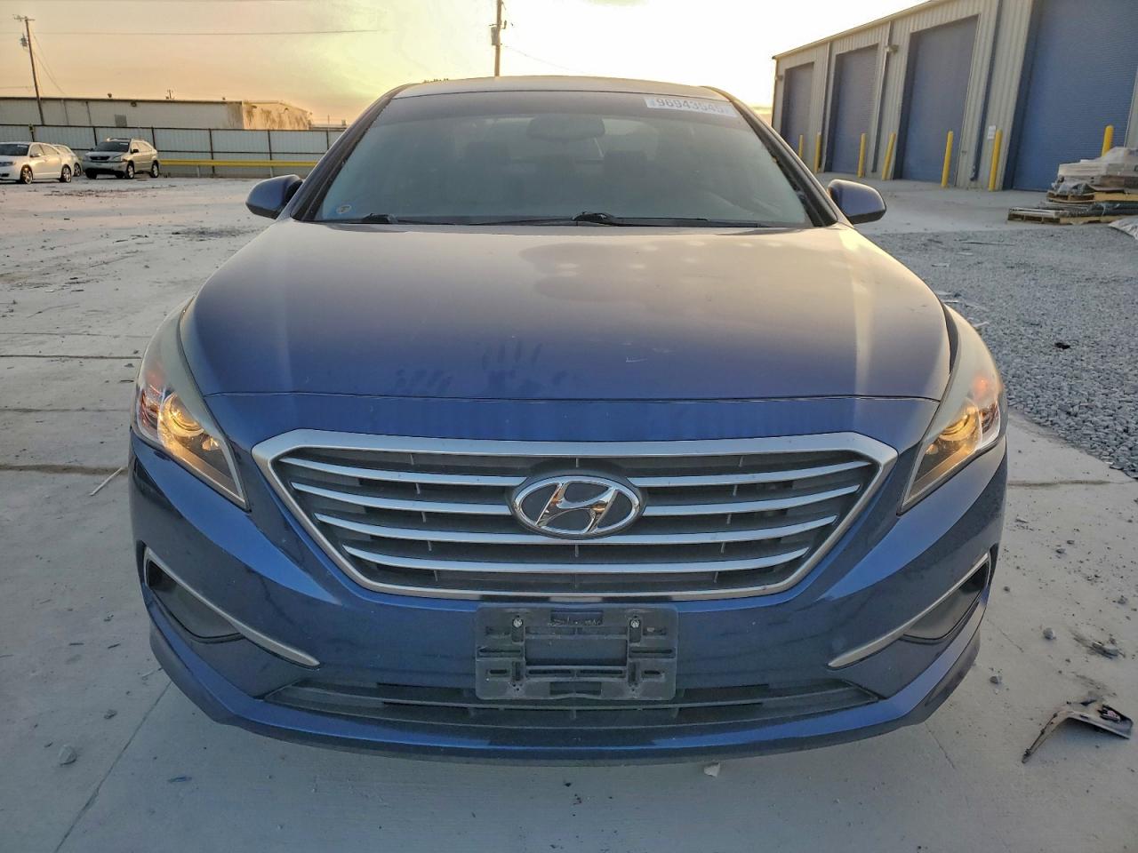 2016 HYUNDAI SONATA SE photo 9