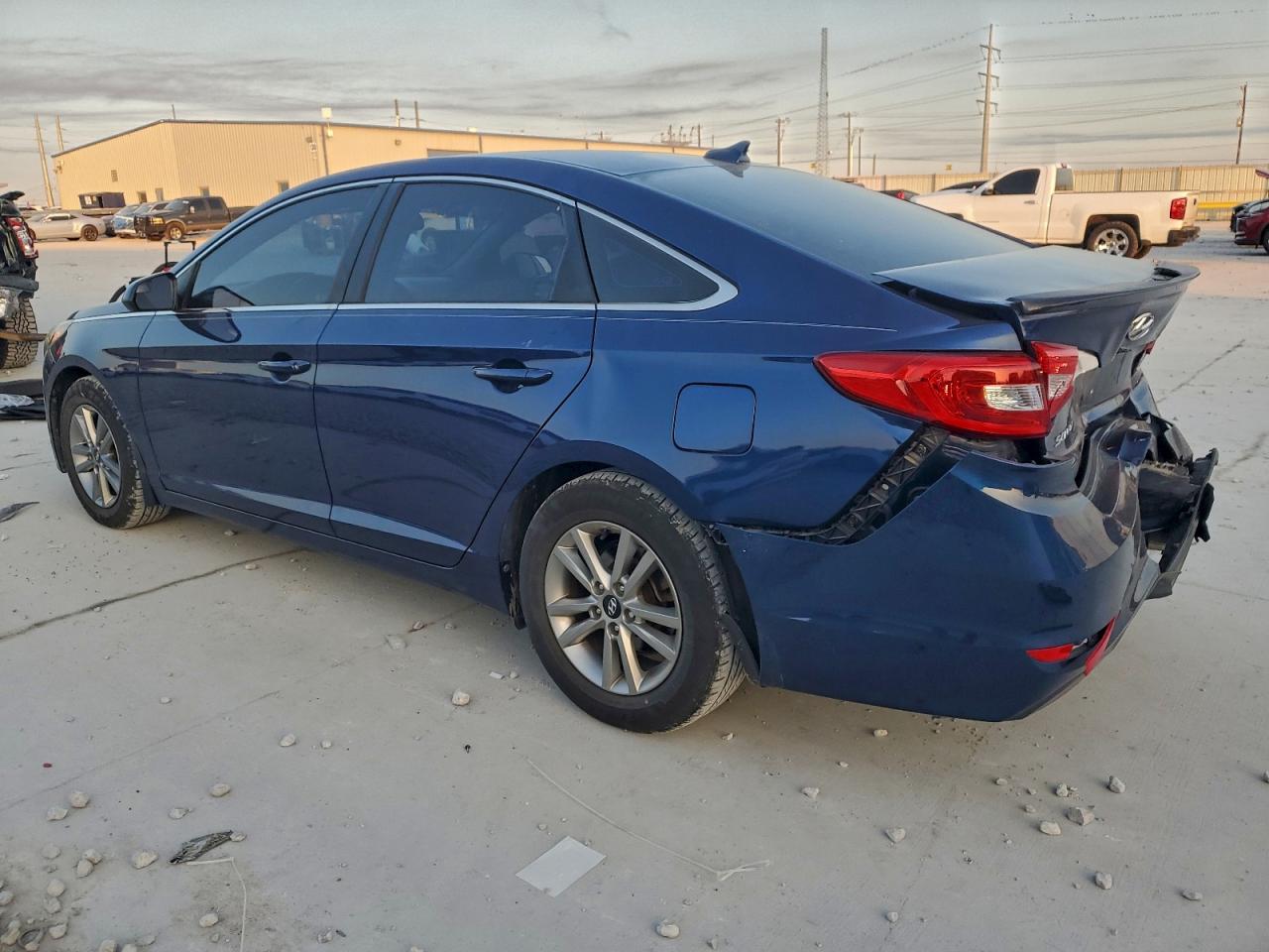 2016 HYUNDAI SONATA SE photo 3