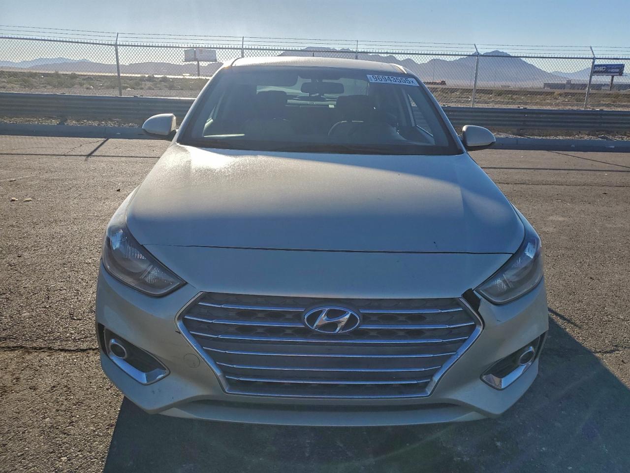 2019 HYUNDAI ACCENT SE photo 9
