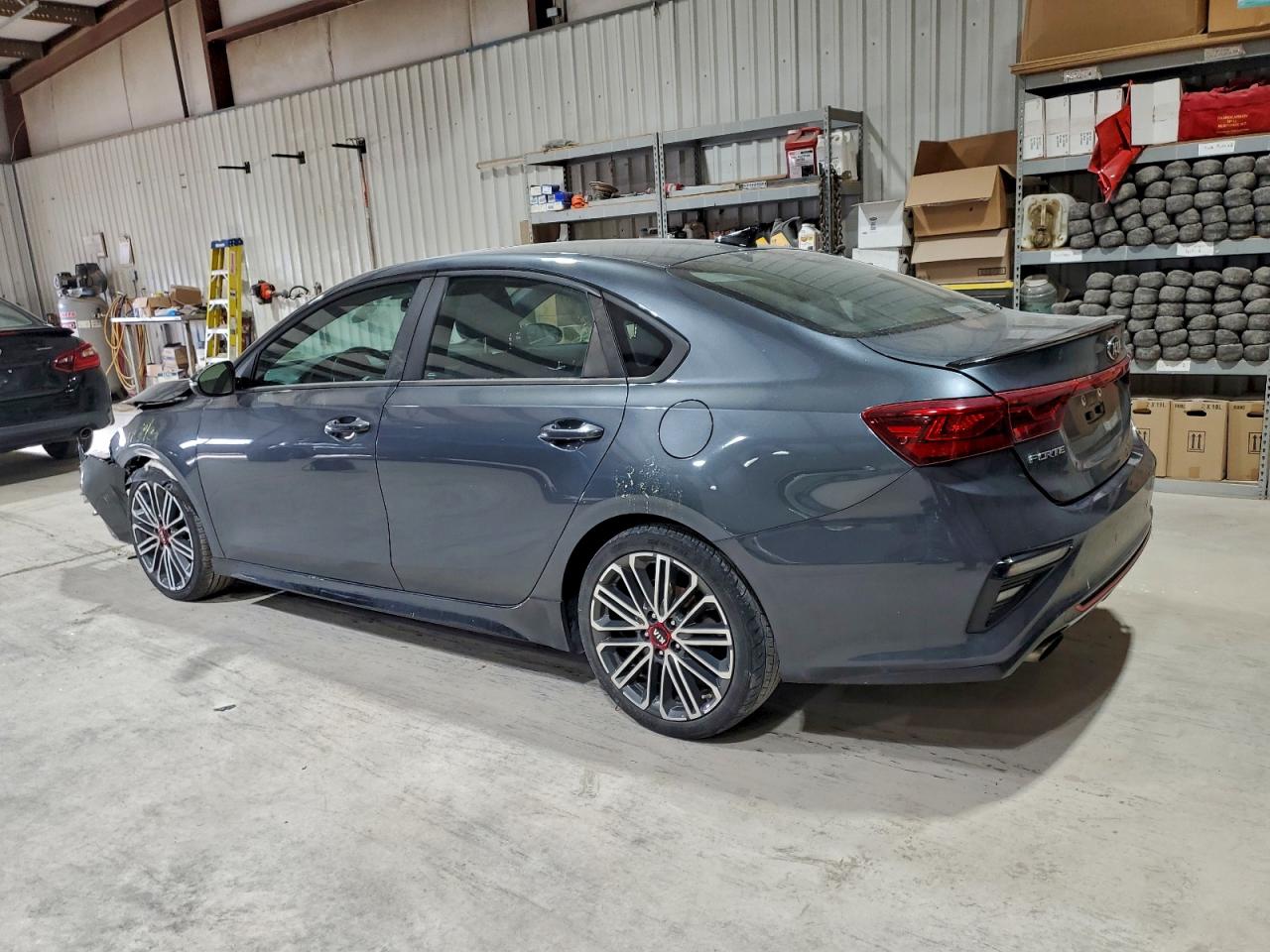 2020 KIA FORTE GT photo 2