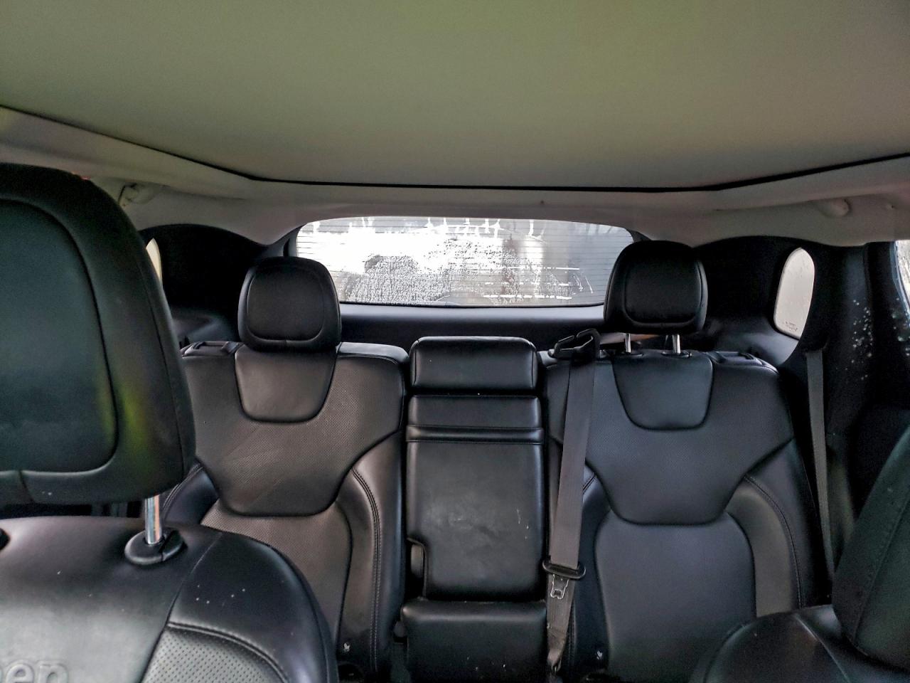 2019 JEEP CHEROKEE LIMITED photo 10