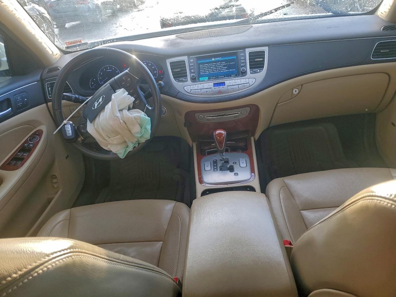 2013 HYUNDAI GENESIS 3.8L photo 15
