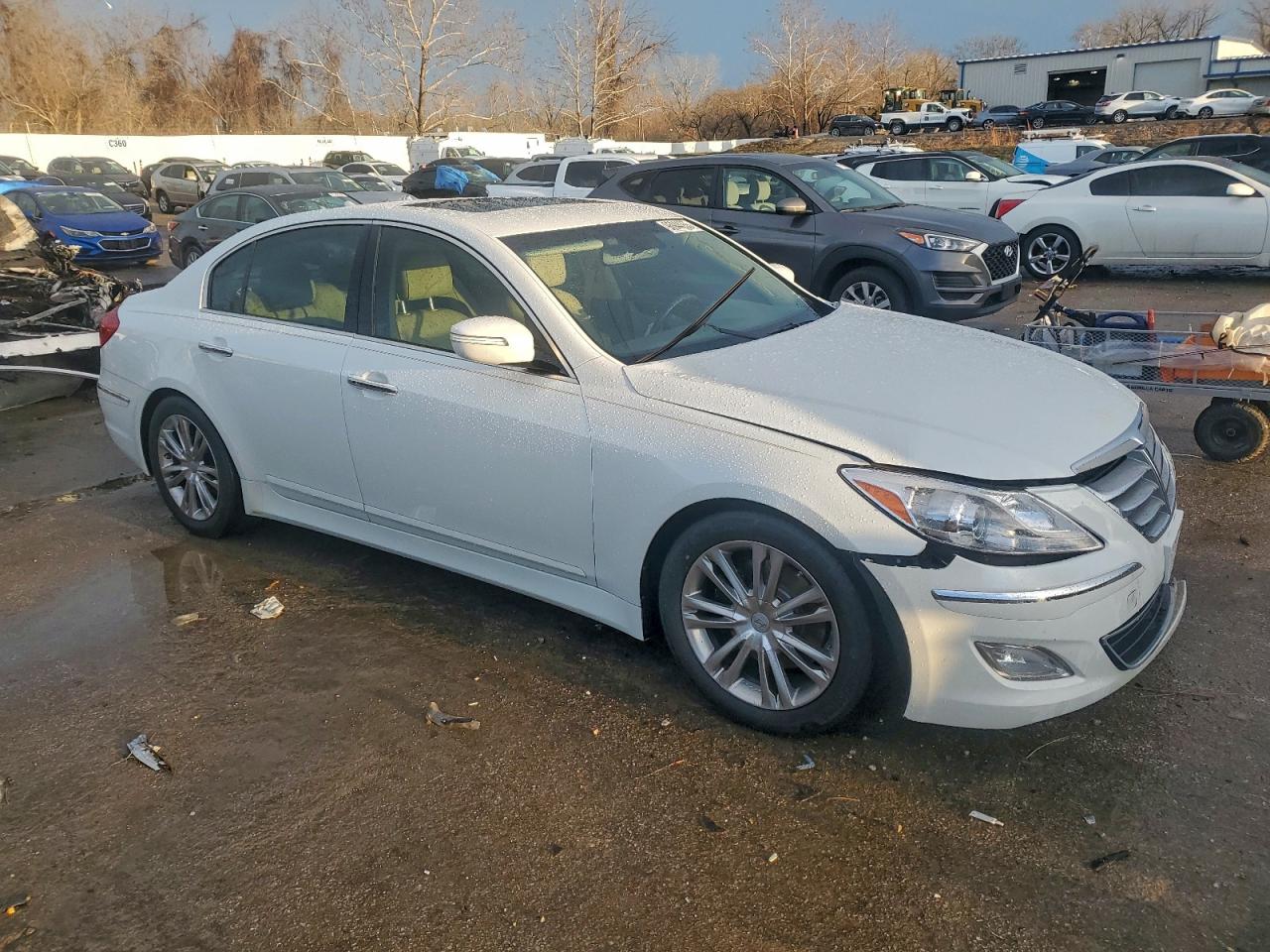 2013 HYUNDAI GENESIS 3.8L photo 7
