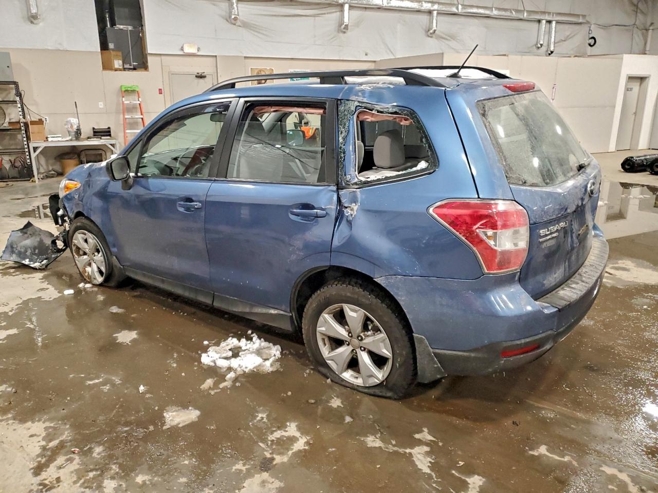 2015 SUBARU FORESTER 2.5I photo 2