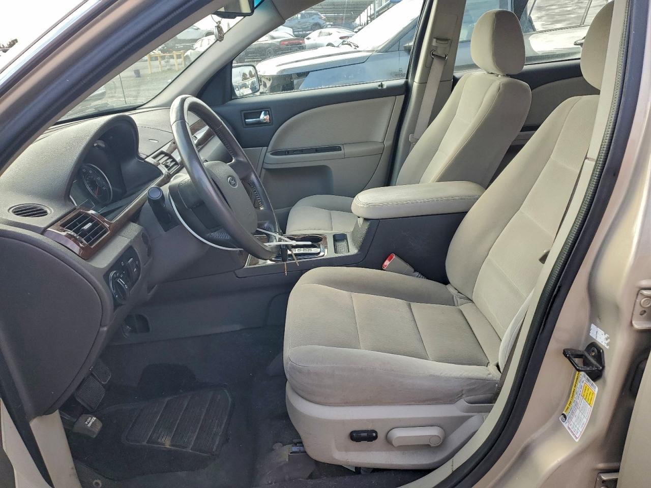 2008 FORD TAURUS SEL photo 7