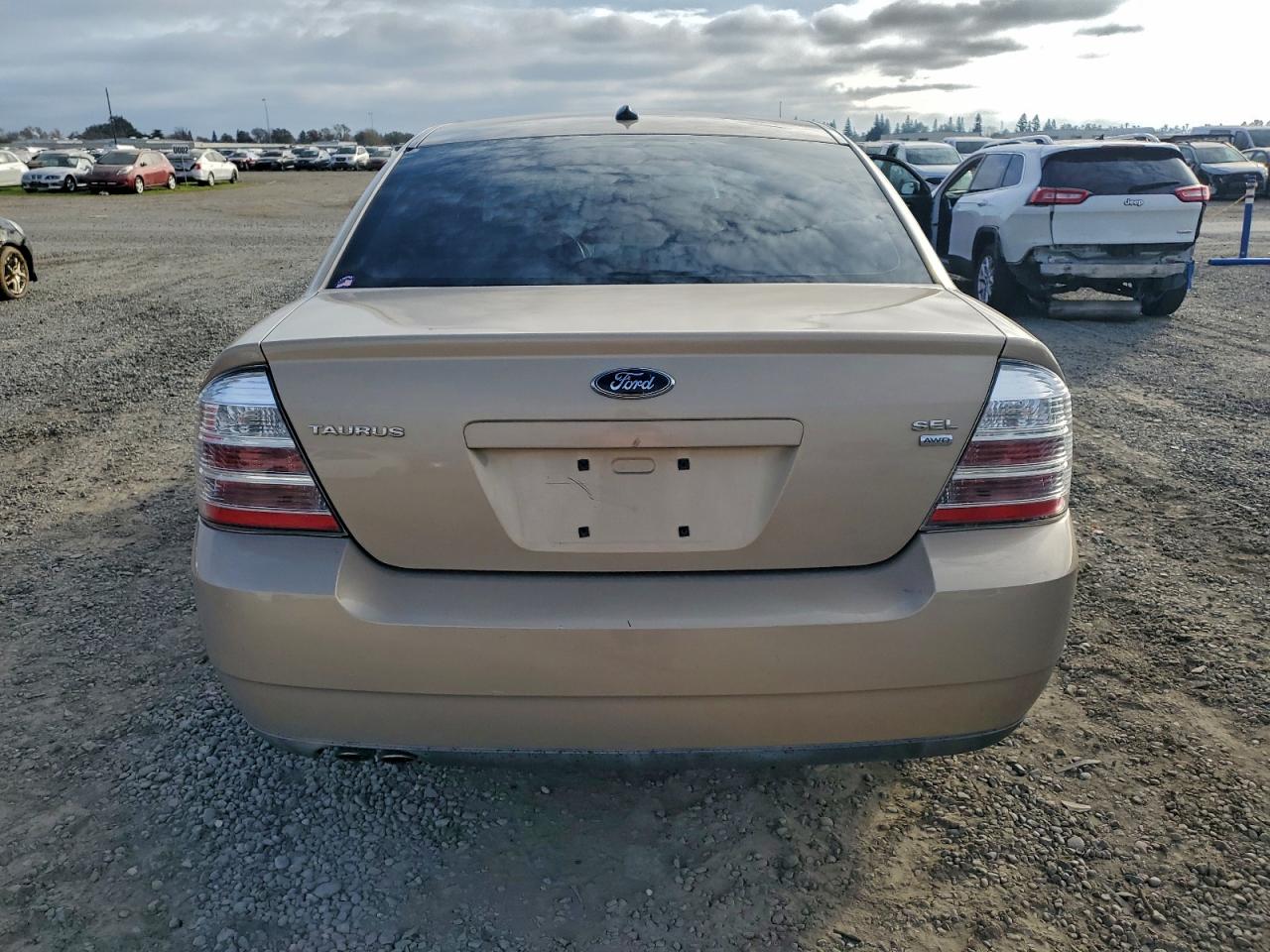 2008 FORD TAURUS SEL photo 6