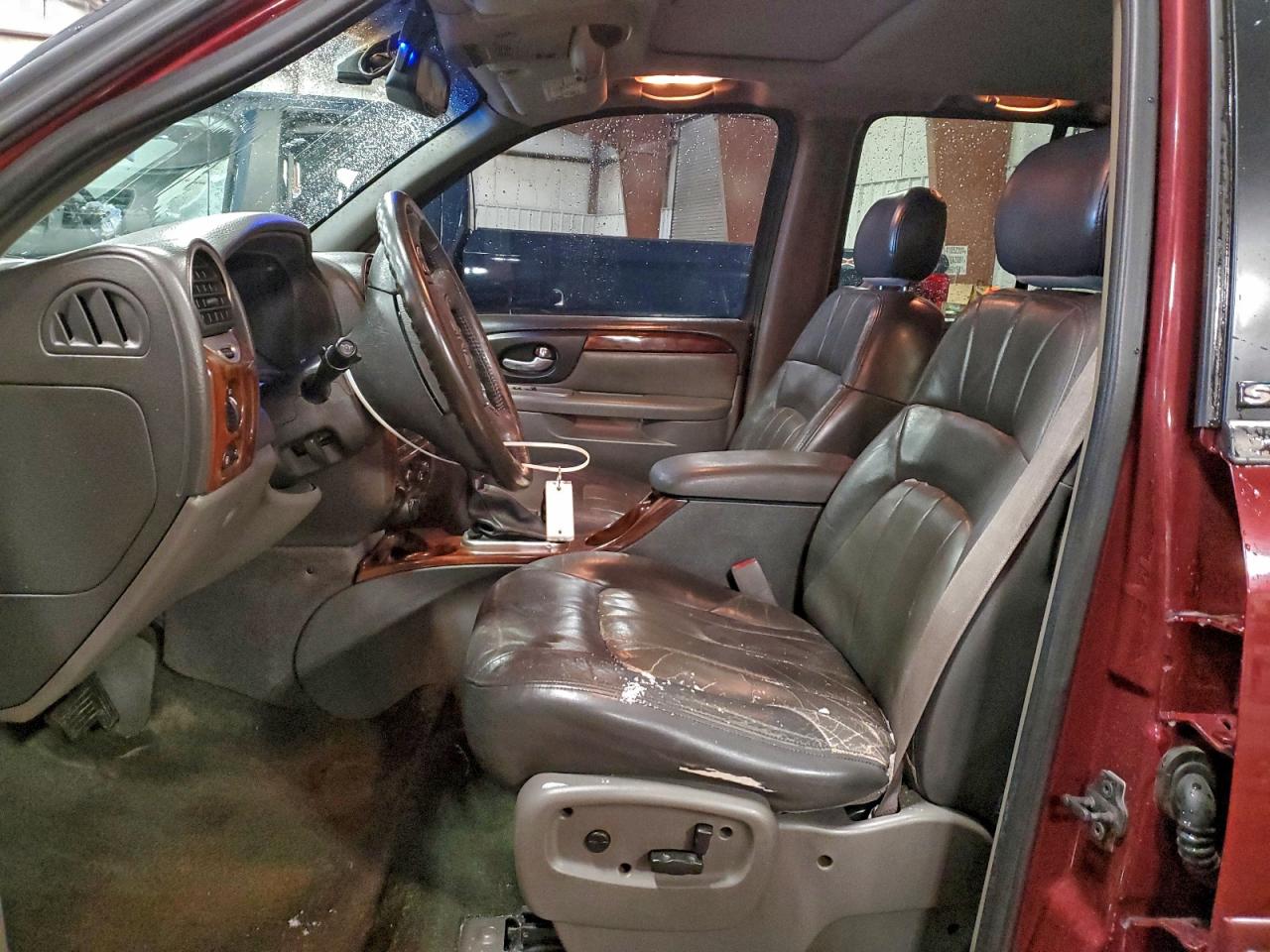 2003 GMC ENVOY photo 25
