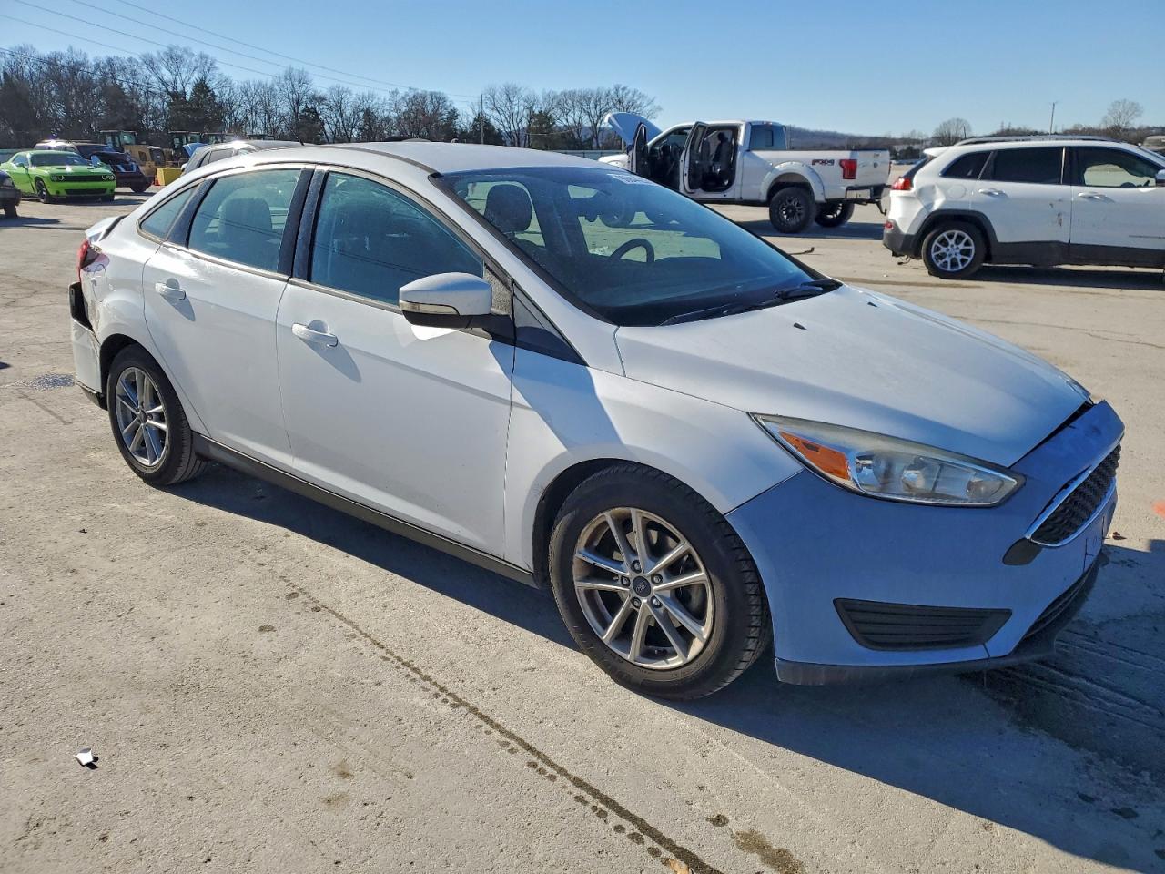 2017 FORD FOCUS SE photo 7