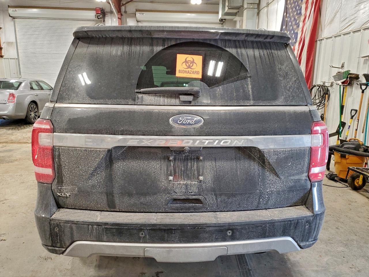 2018 FORD EXPEDITION XLT photo 16