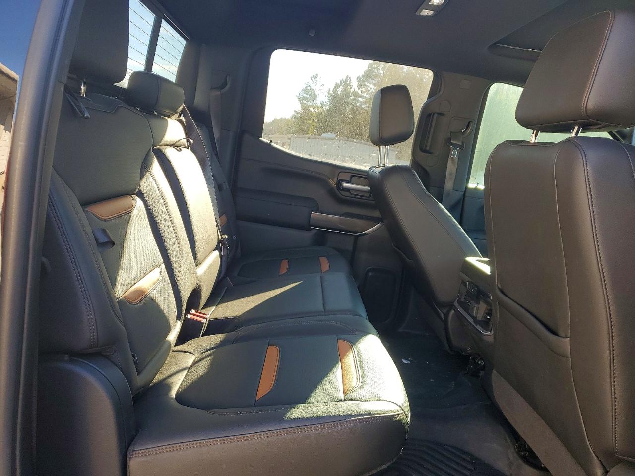 2021 GMC SIERRA K1500 AT4 photo 10
