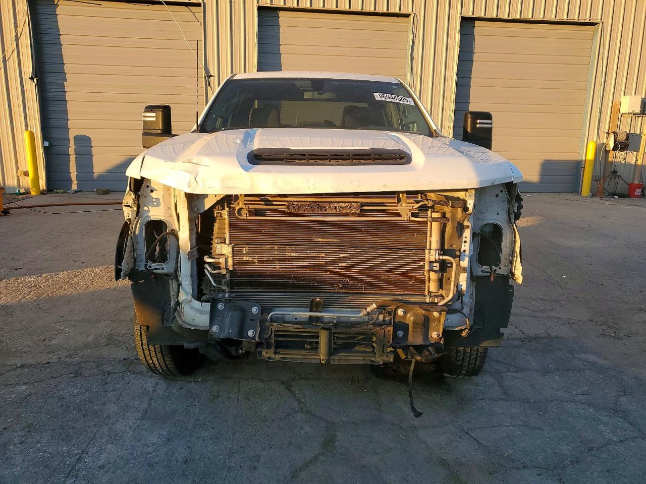 2020 CHEVROLET SILVERADO C2500 HEAVY DUTY photo 9