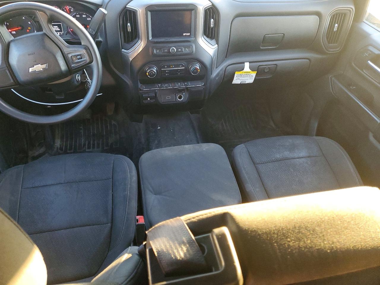 2020 CHEVROLET SILVERADO C2500 HEAVY DUTY photo 15
