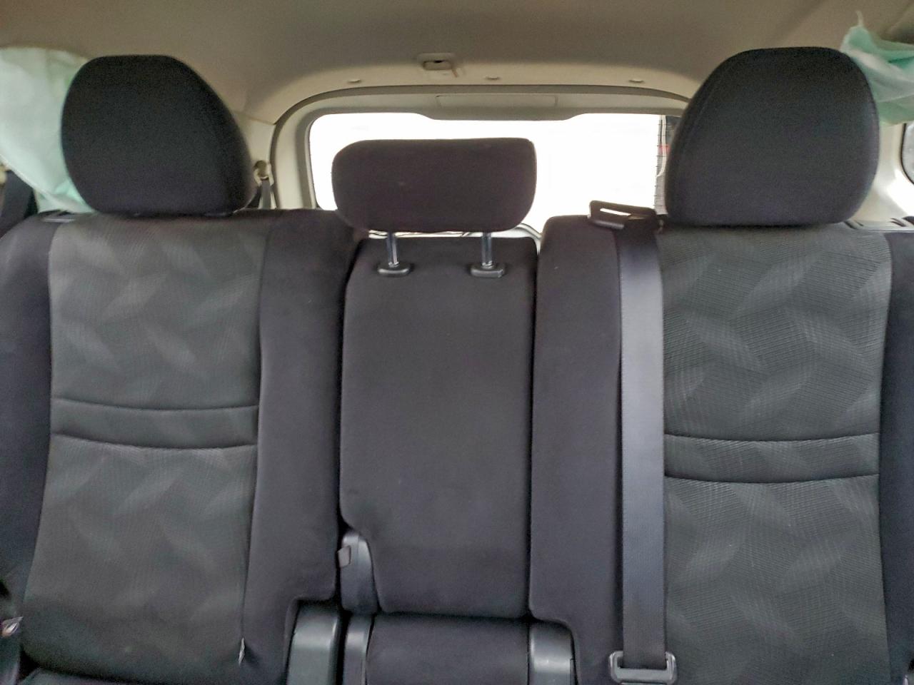 2016 NISSAN ROGUE S photo 37