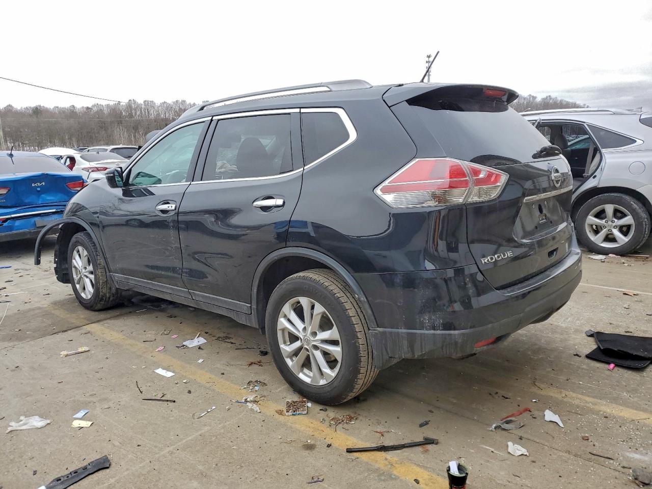 2016 NISSAN ROGUE S photo 5