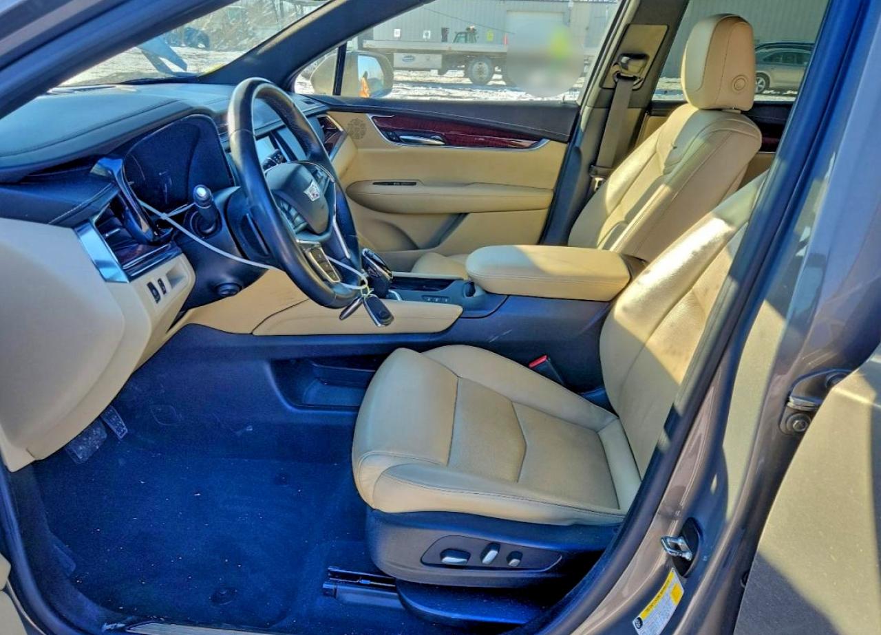 2018 CADILLAC XT5 LUXURY photo 7
