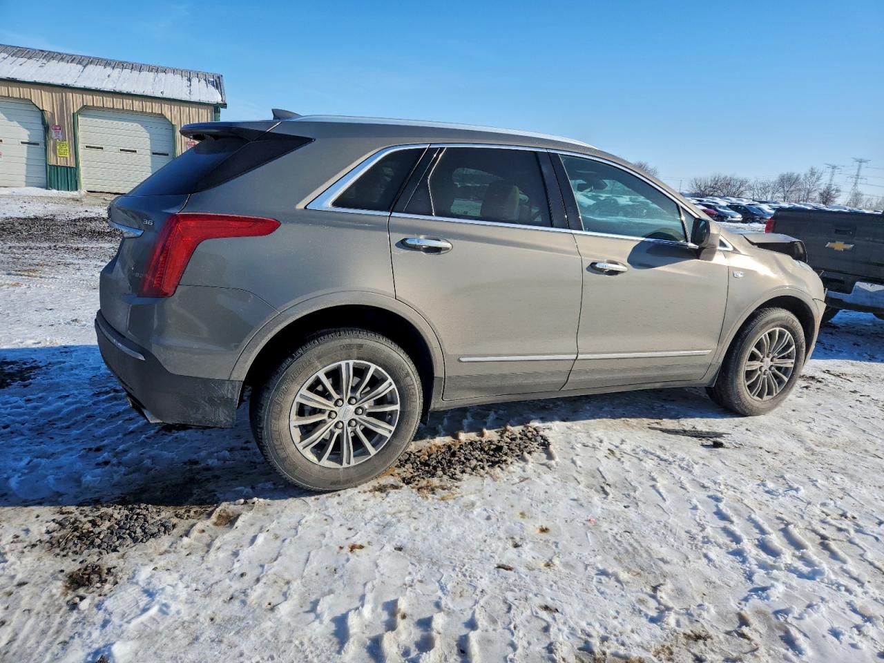 2018 CADILLAC XT5 LUXURY photo 3