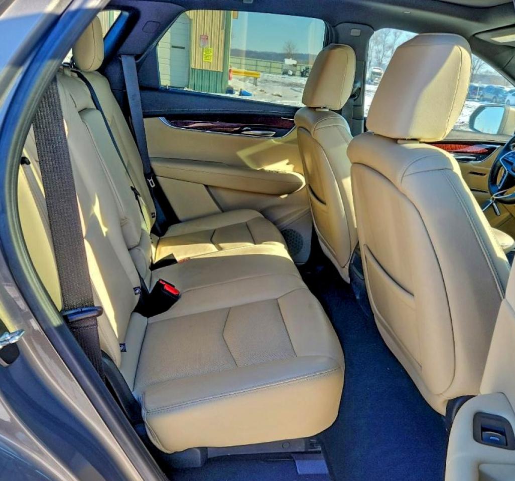 2018 CADILLAC XT5 LUXURY photo 10