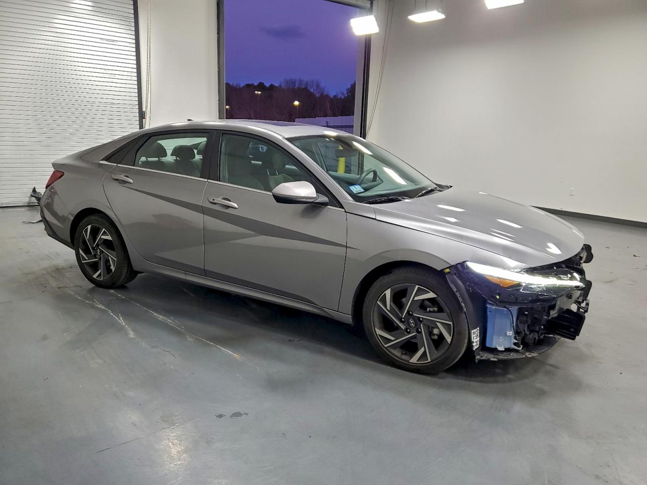 2025 HYUNDAI ELANTRA SEL photo 7