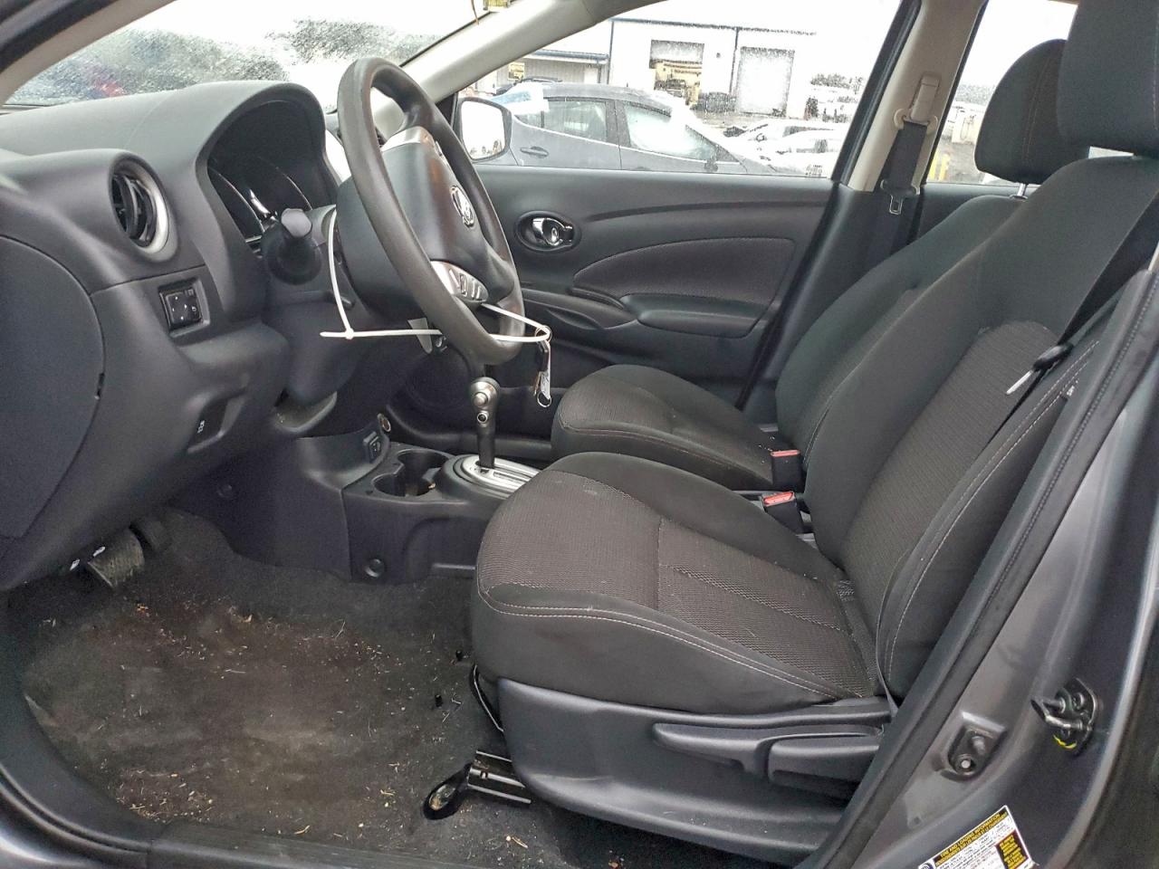 2018 NISSAN VERSA S photo 13