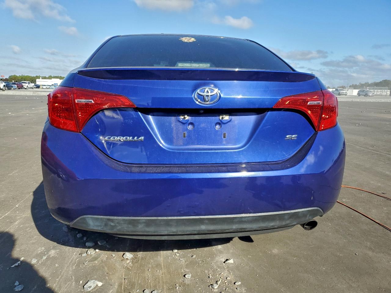 2017 TOYOTA COROLLA L photo 11