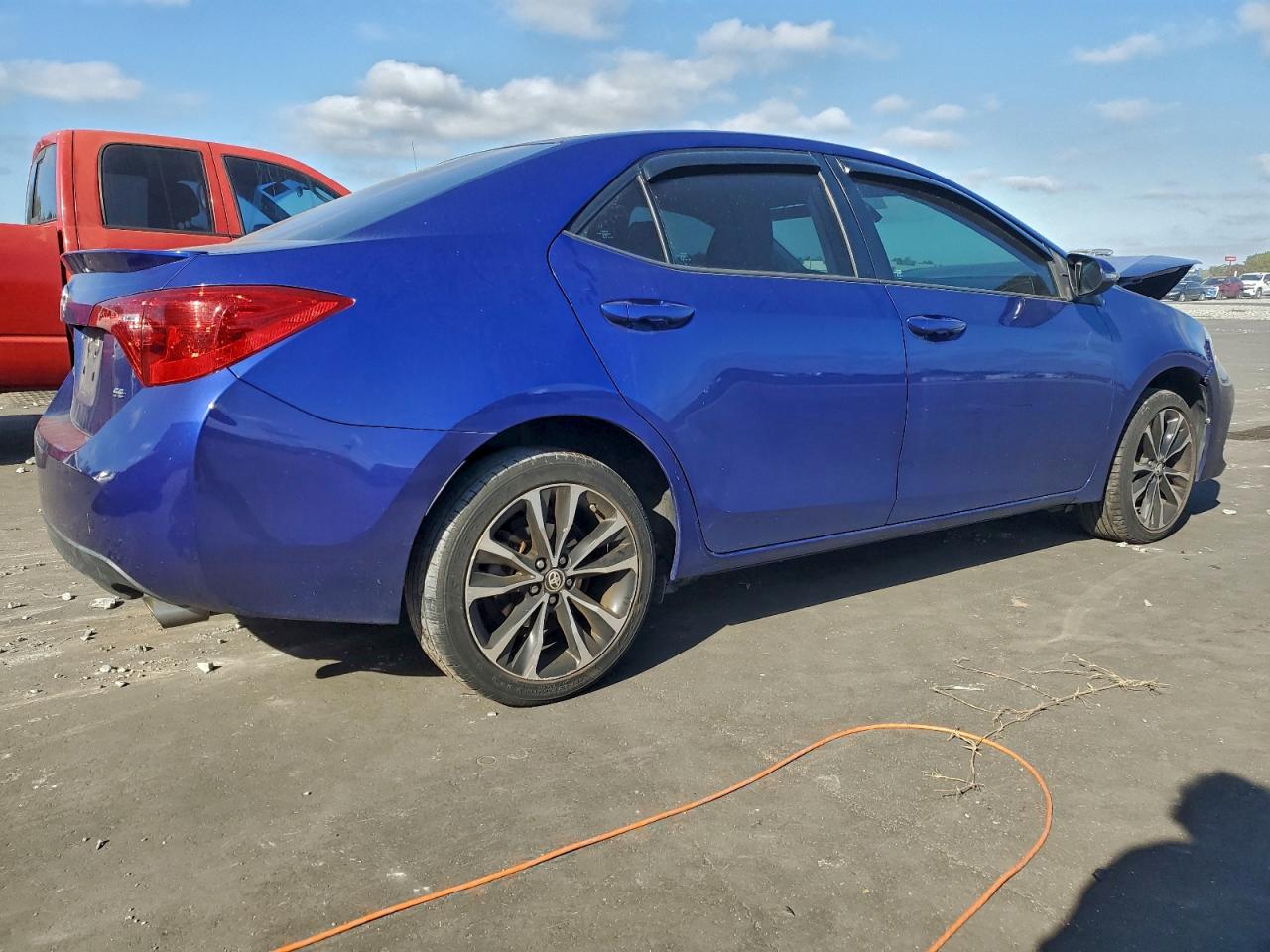2017 TOYOTA COROLLA L photo 5