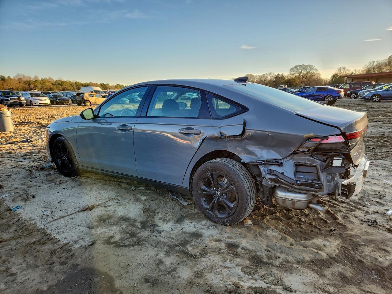 2025 HONDA ACCORD SE photo 2