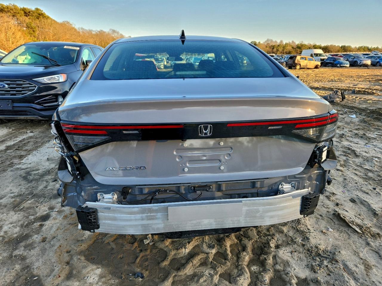 2025 HONDA ACCORD SE photo 6