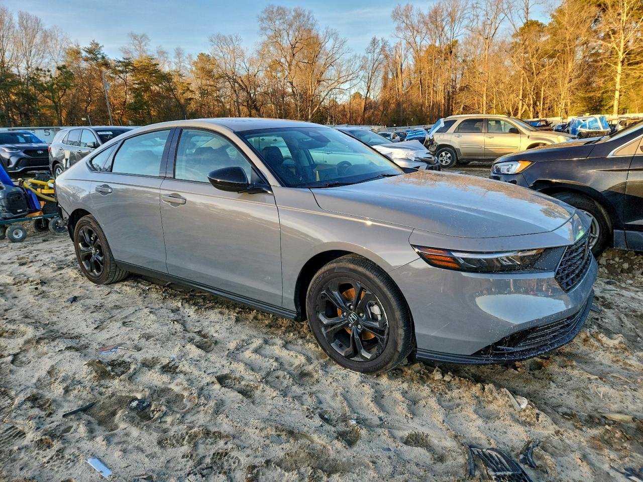 2025 HONDA ACCORD SE photo 4