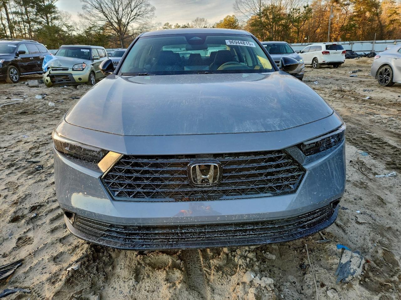2025 HONDA ACCORD SE photo 5