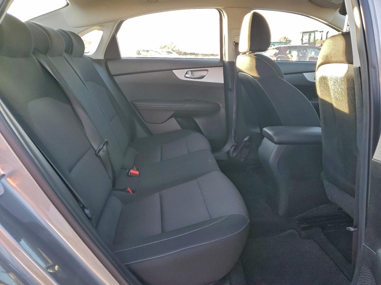 2023 KIA FORTE LXS photo 19