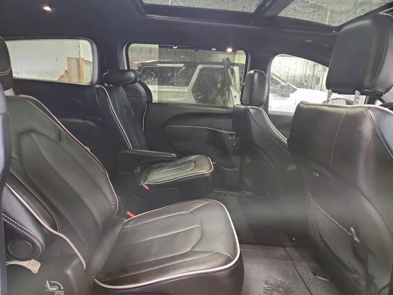 2026 CHRYSLER PACIFICA LIMITED photo 21