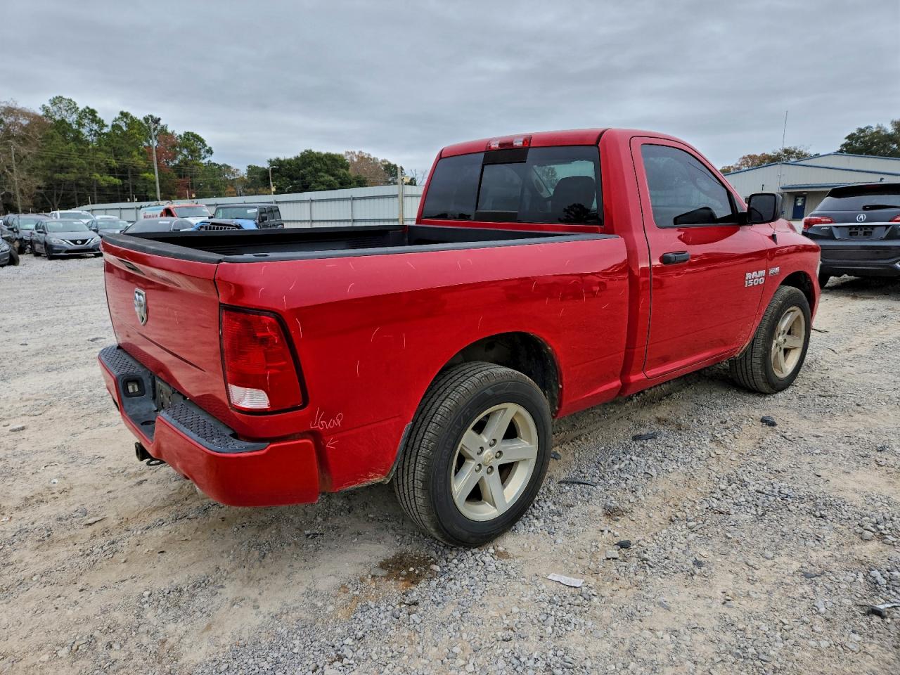 2016 RAM 1500 ST photo 3