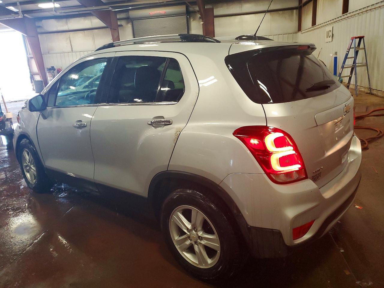 2020 CHEVROLET TRAX 1LT photo 4