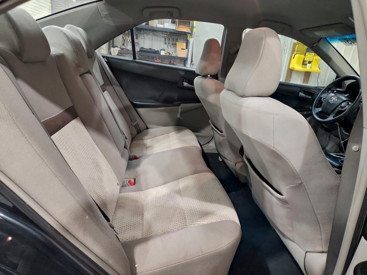 2012 TOYOTA CAMRY BASE photo 10