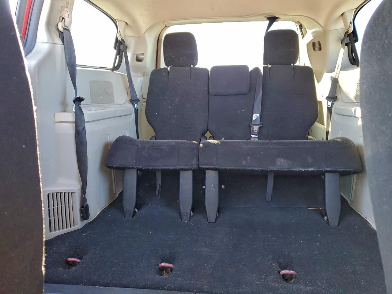 2012 DODGE GRAND CARAVAN SXT photo 10
